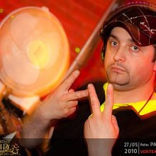 Celebrity Night DJ Lafayette feat. Veuve Clicquot