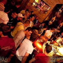 Celebrity Night DJ Lafayette feat. Moët