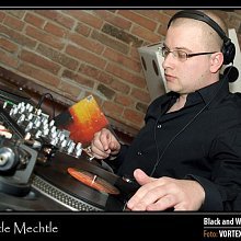 Black and White party