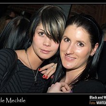 Black and White party