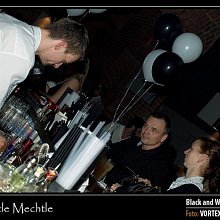 Black and White party