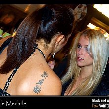 Black and White party