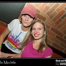 Black and White party