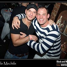 Black and White party