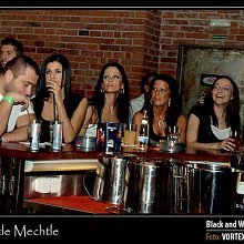 Black and White party