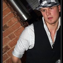 Black and White party